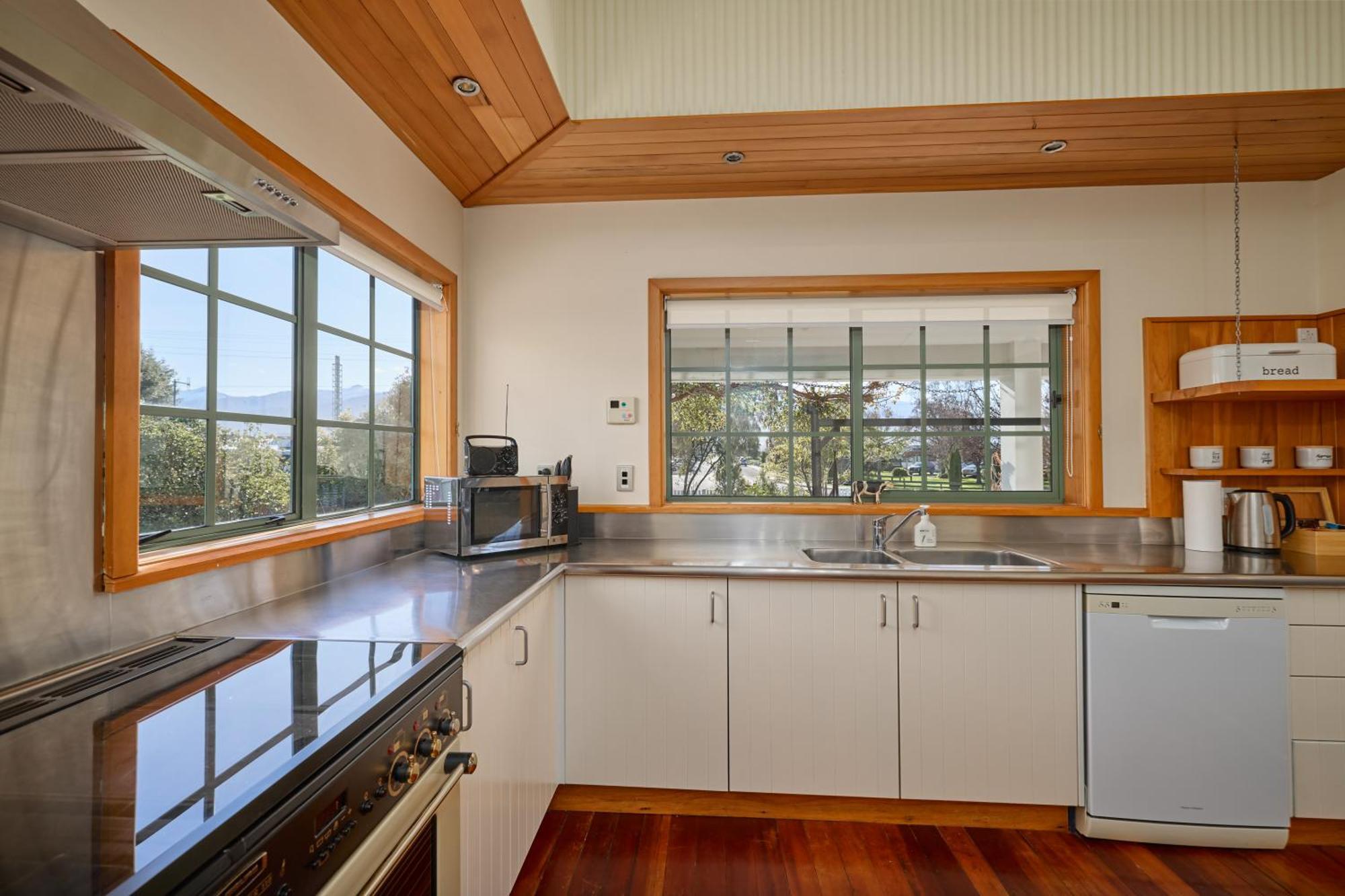 Ludstone Villa - A Charming Family Home Kaikoura Extérieur photo